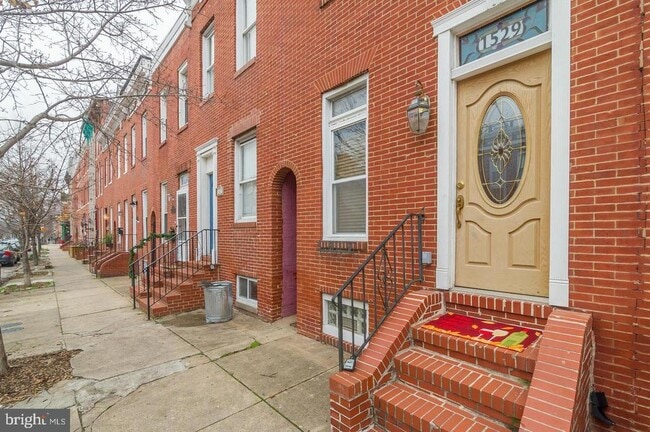 Building Photo - 1529 S Charles St