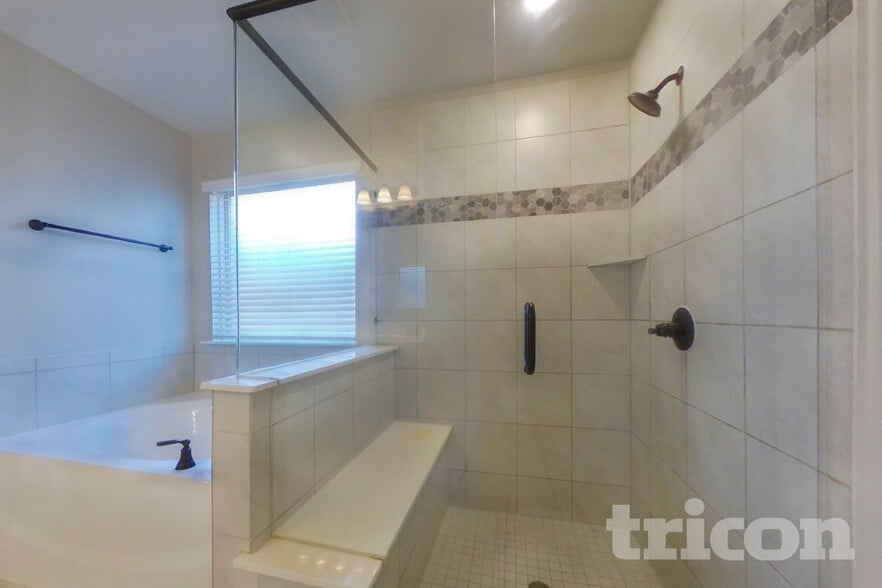 Building Photo - 10232 Wild Goose Dr