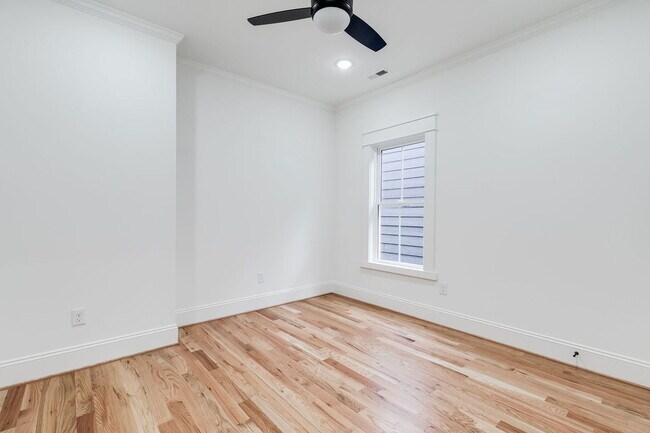 Building Photo - 3003 Midlothian Tpke