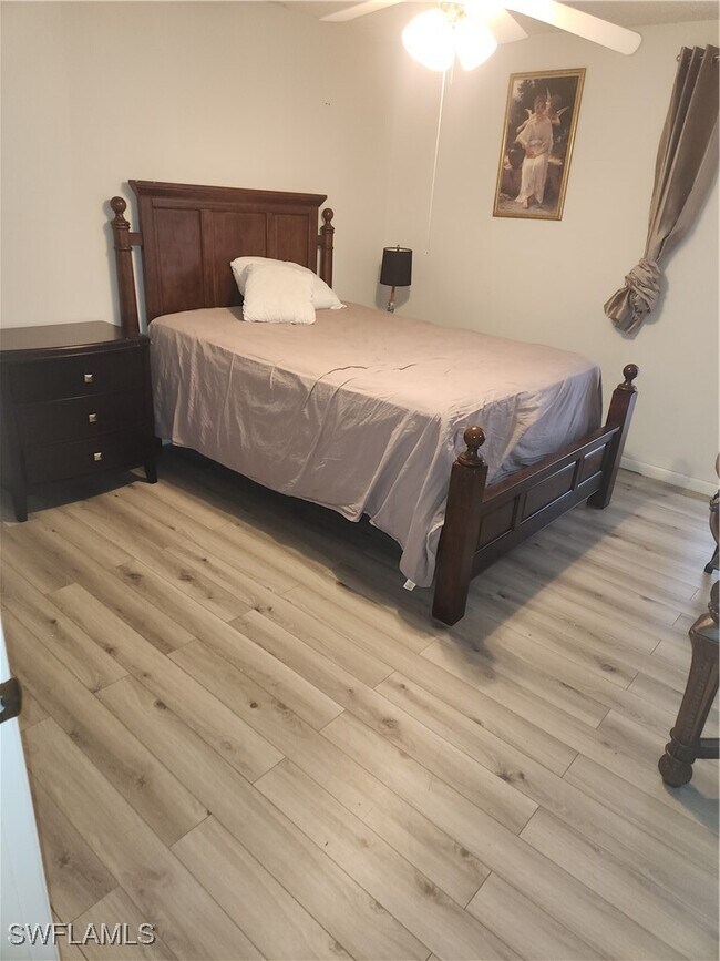 Building Photo - 30 Watercolor Way