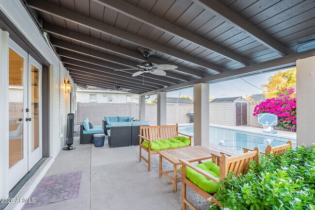 Building Photo - 8263 E Cypress St