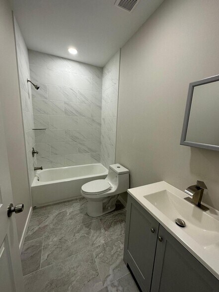 Building Photo - 3319 N 17th St