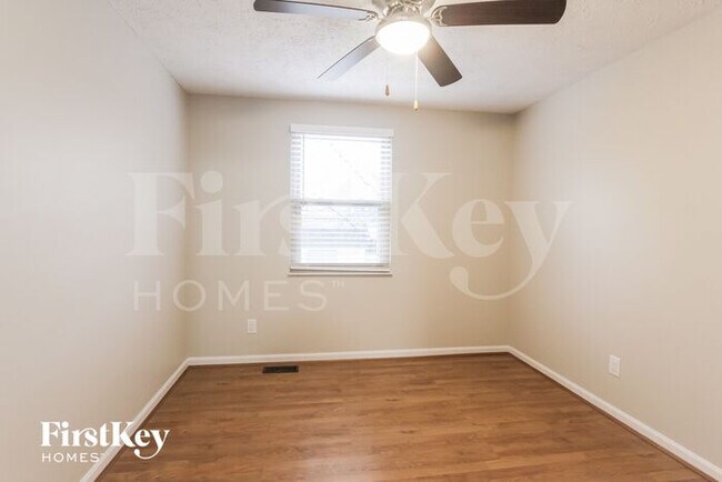 Building Photo - 3226 Lacy Court