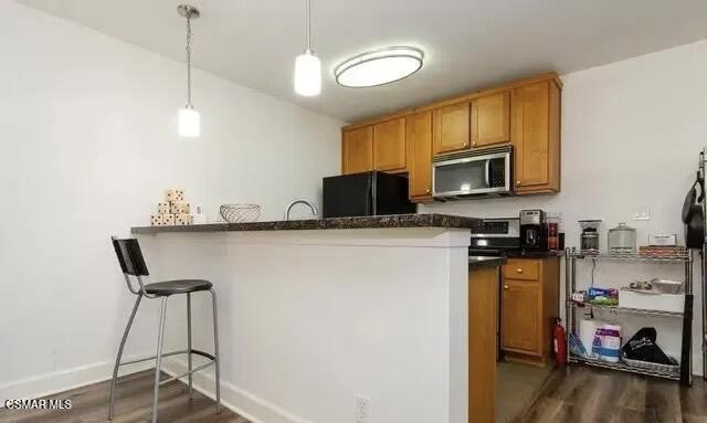 Building Photo - 10982 Roebling Ave