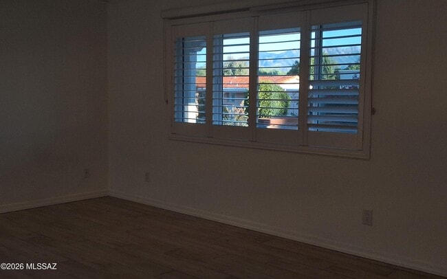 Building Photo - 434 S Vista Del Rio