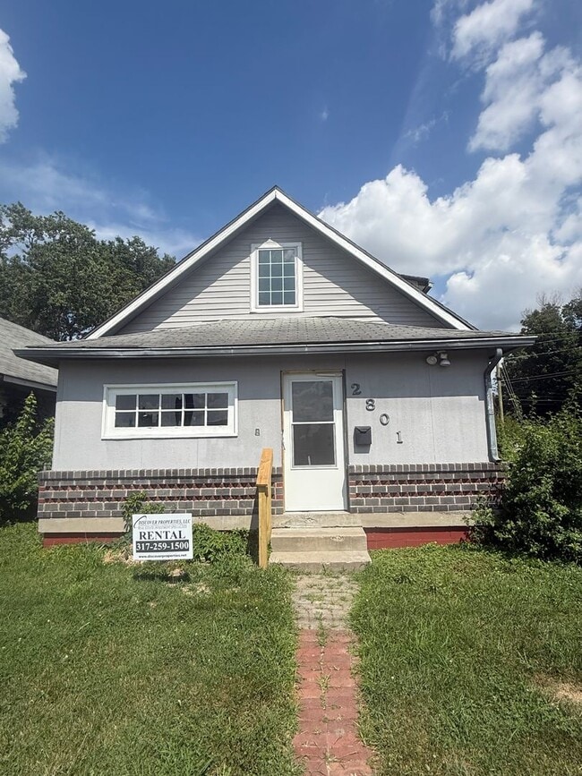 Building Photo - 2801 Columbia Ave