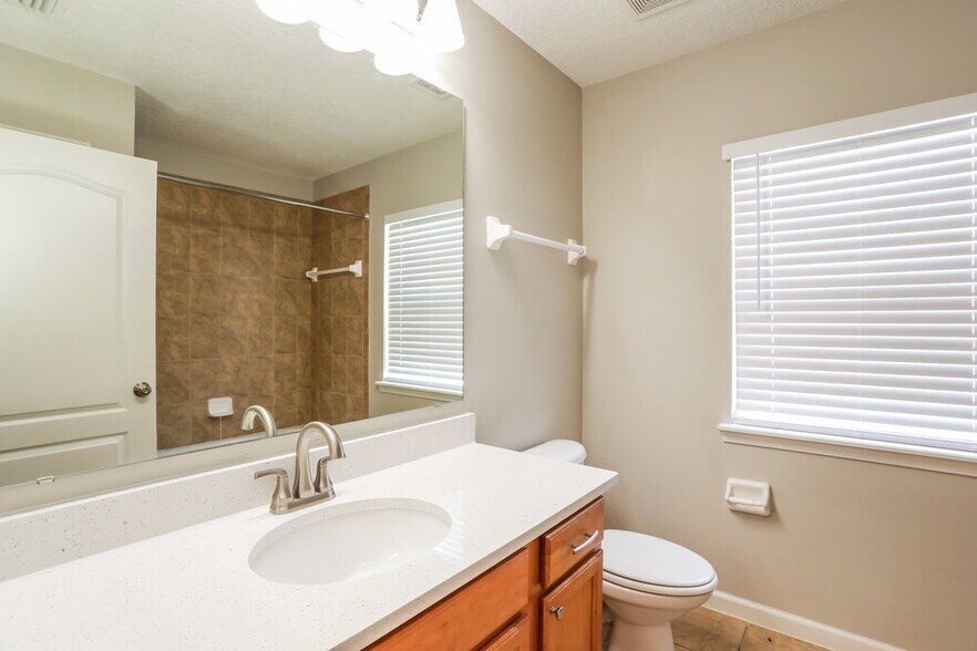 Building Photo - 3349 Horseshoe Trail Dr