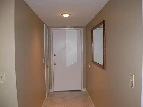 Primary Photo - 2929 W Oak Ridge Rd