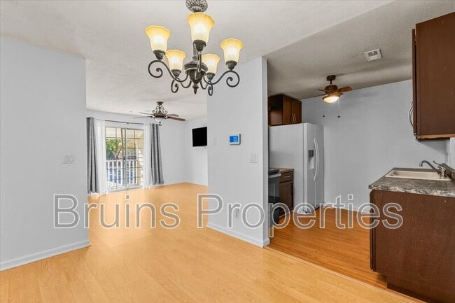 Building Photo - 5521 Hornaday Rd