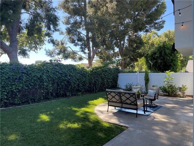 Building Photo - 27 Bluecoat