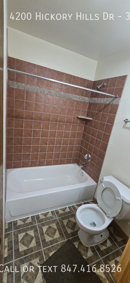 Building Photo - 4200 Hickory Hills Dr