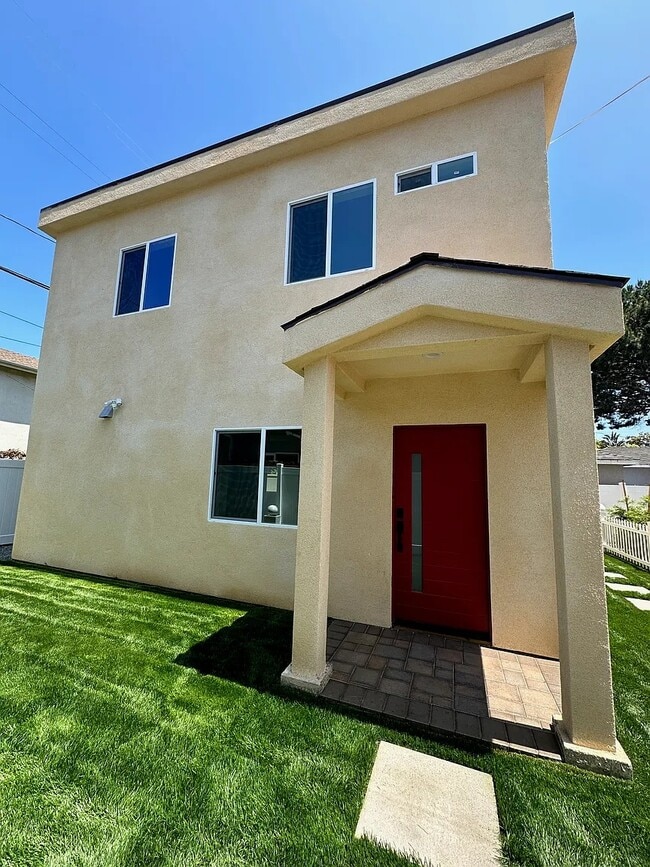 Building Photo - 3558 Butler Ave