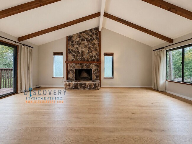 Building Photo - Contemporary Montclair Retreat Designed for Indoor-Outdoor Living
