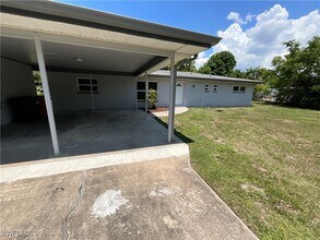 Building Photo - 169 Riverview Rd