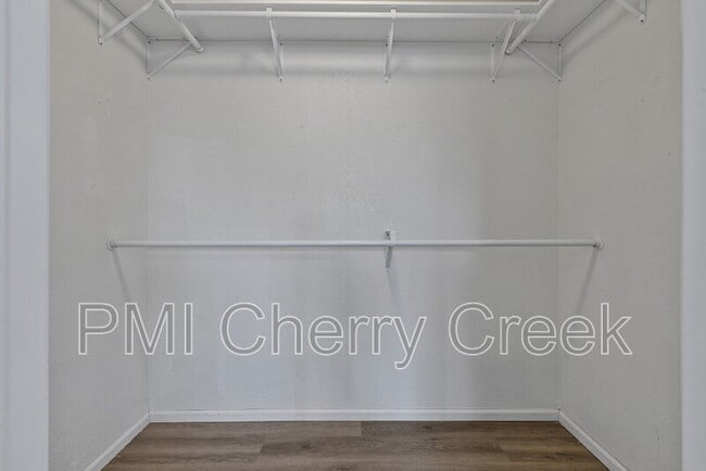 Building Photo - 9328 Garfield Way