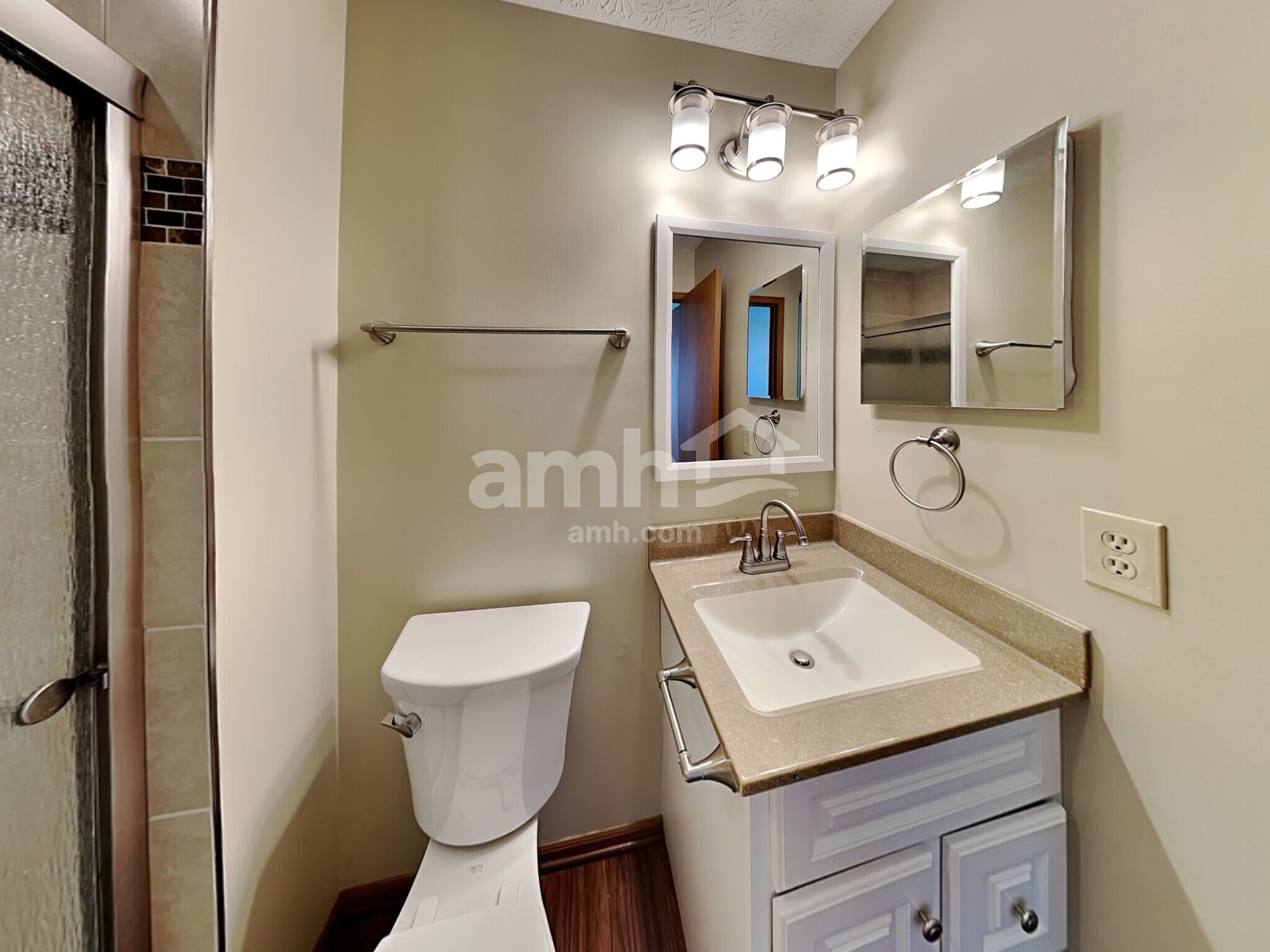 Building Photo - 344 Pataskala Ridge Dr SW