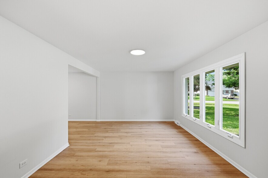 Building Photo - 849 Pear Tree Ln