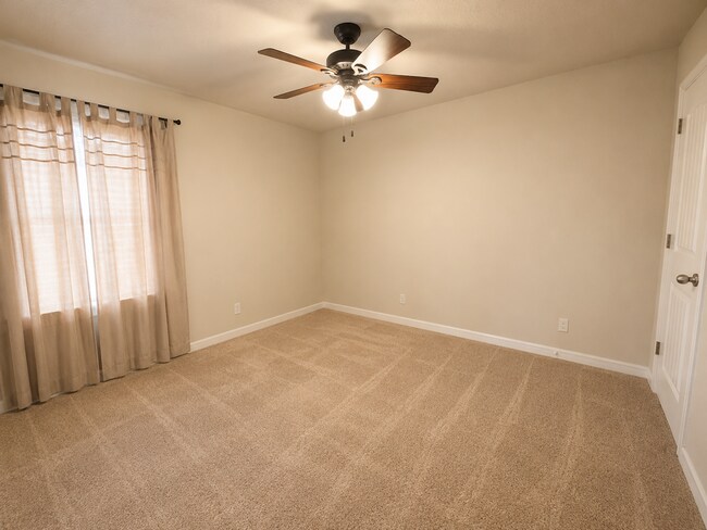 Building Photo - Lovely One-Story Home with Open Floor Plan & Amazing Amenities