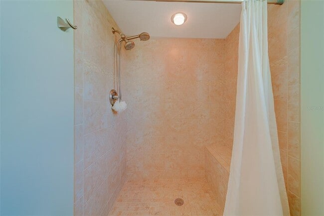 Building Photo - 911 Harbour House Dr