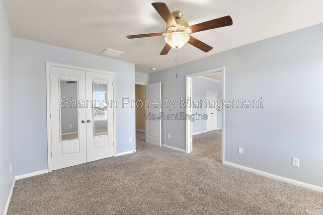 Building Photo - 11711 Red Hummingbird Dr