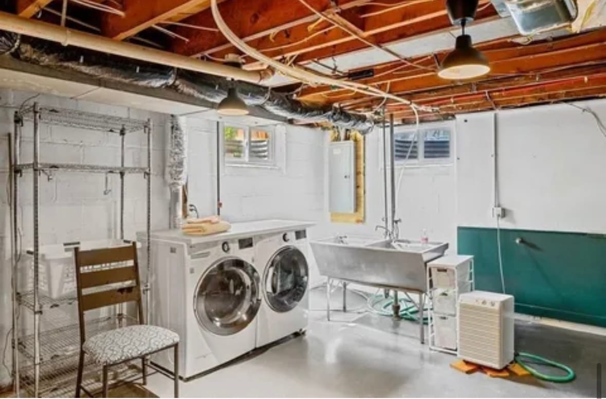 washer/dryer - 3810 Huntington Ave