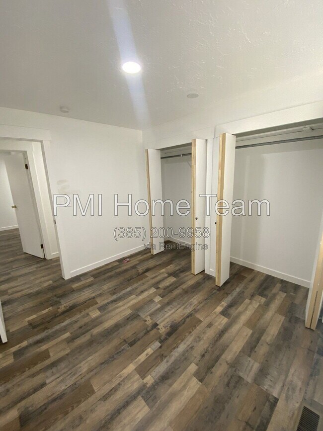 Building Photo - 1591 W 1600 N