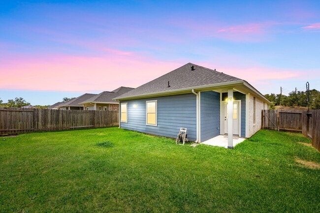 Building Photo - 8511 Balding Dr