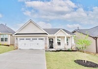 Building Photo - 819 Marple Pl