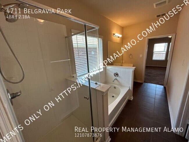 Building Photo - 4711 Belgravia Park