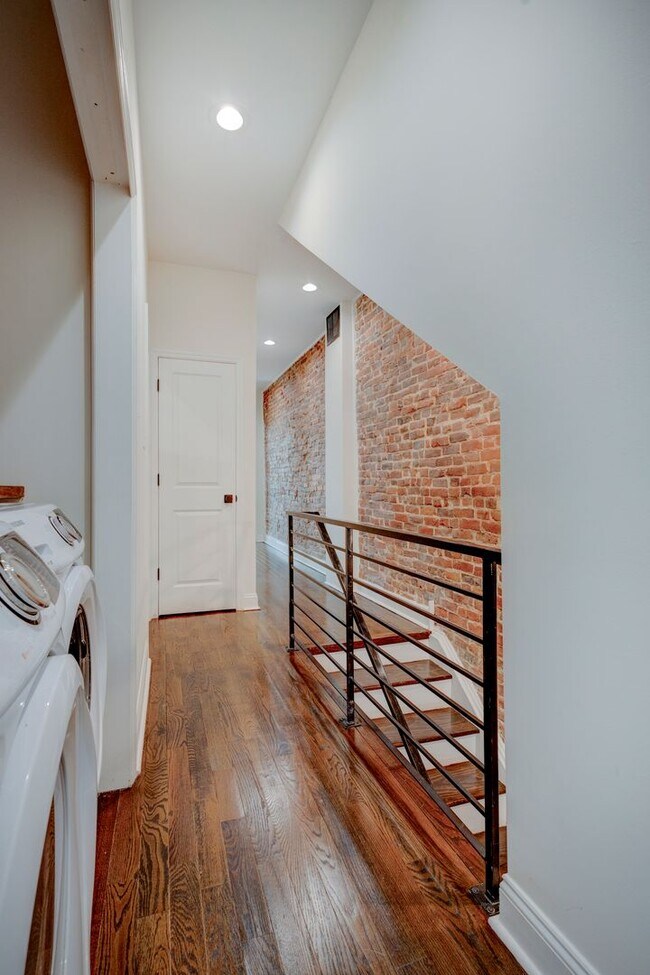 Building Photo - Newly Renovated 6 Bedrooms / 4 Bathrooms at Norris St