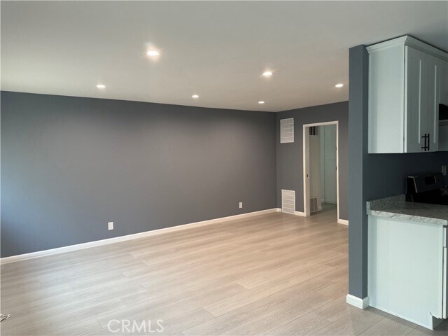 Building Photo - 6722 Whitsett Ave