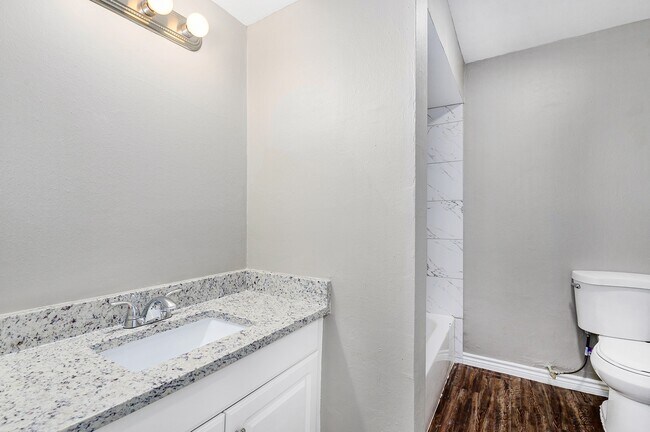 Building Photo - 1303 S 2nd St