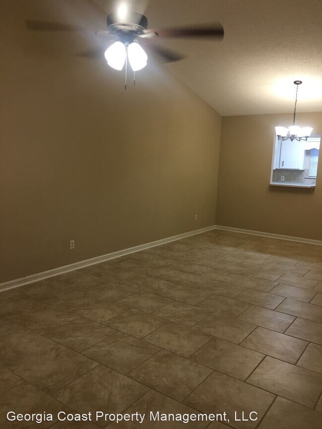 Building Photo - 2 br, 2 bath House - 117 Leeswood Circle