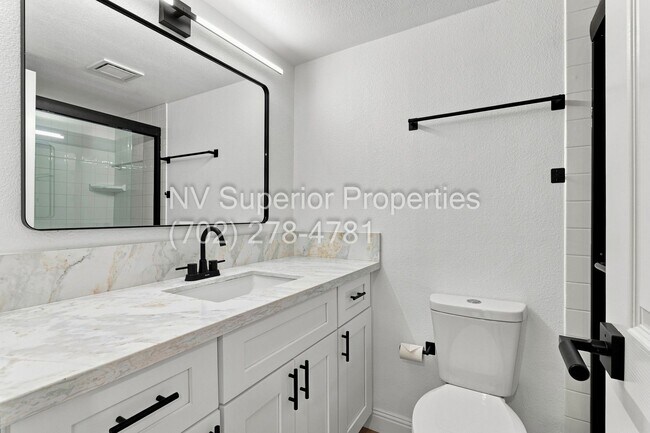 Building Photo - 3111 Bel Air Dr
