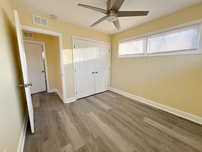 Building Photo - Move-In Specials Available! Completely Rem...