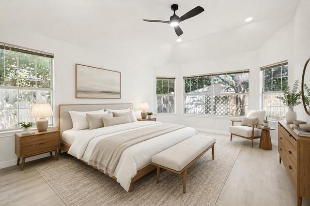 Building Photo - 2112 Carriage Hill