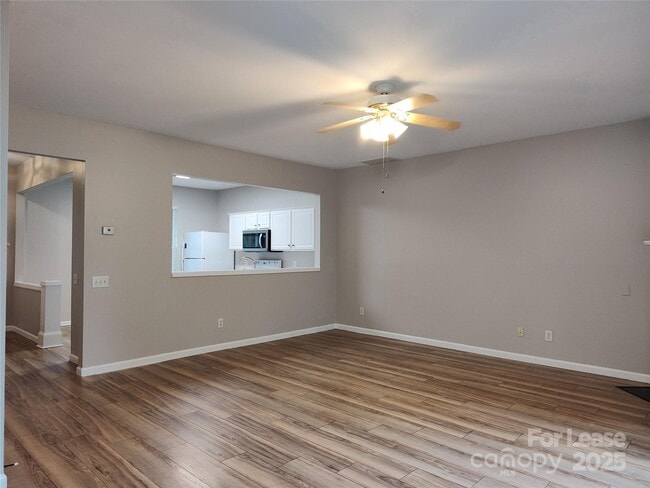 Building Photo - 8334 Gossomer Bay Dr