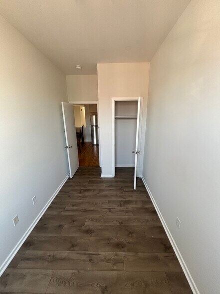 Building Photo - 1918 W Diamond St