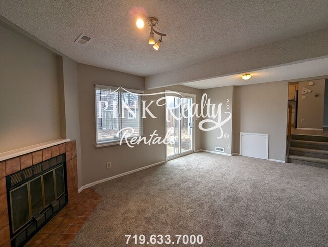 Building Photo - 3418 Foxridge Dr