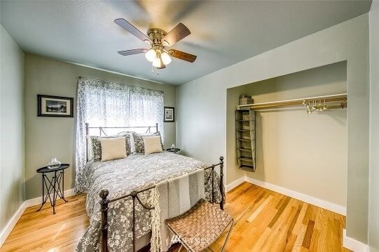 Bedroom 1 - 412 NE Max William Loop