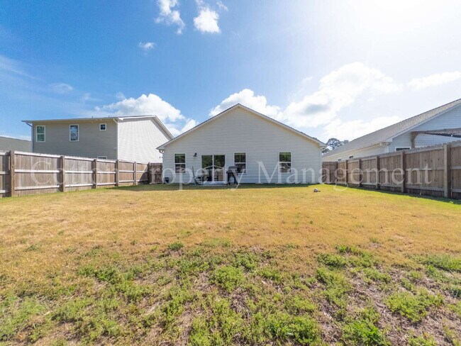 Building Photo - 3083 Day Dream Ln