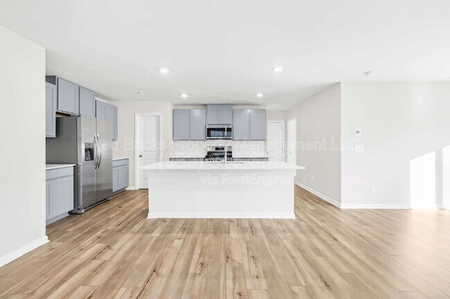 Building Photo - 15126 Windy Plns Rd