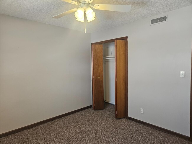 Building Photo - 714 N Campbell St