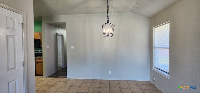 Primary Photo - 5124 Daybreak Dr