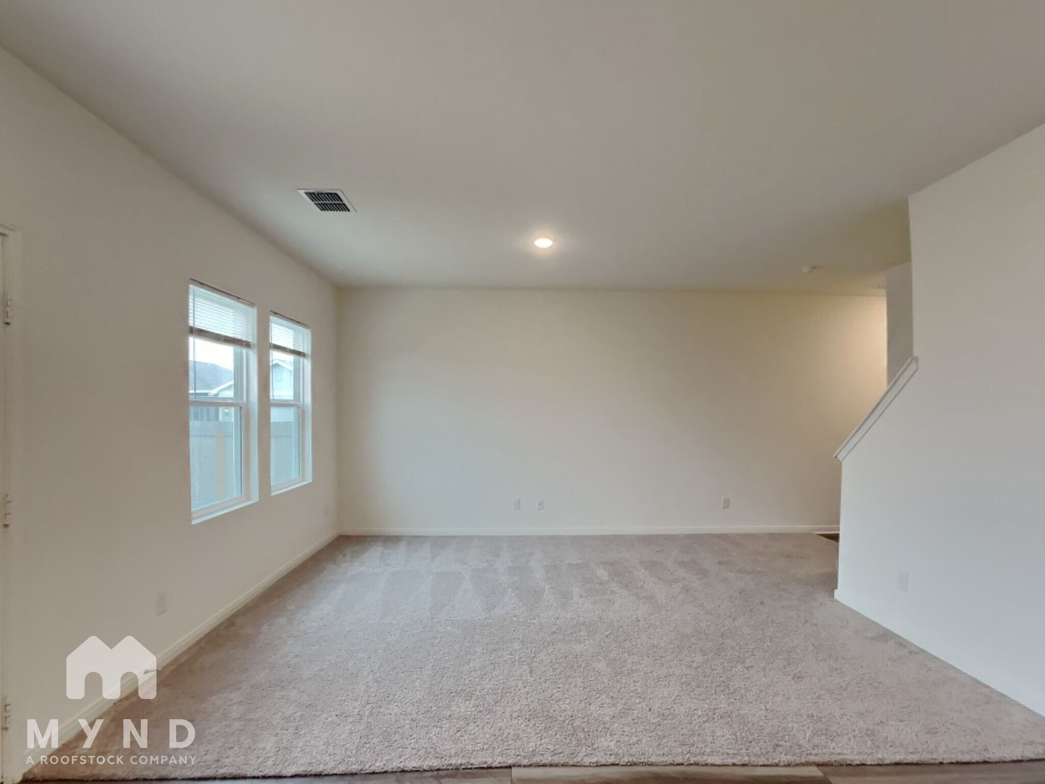 Building Photo - 14462 Palm Ridge