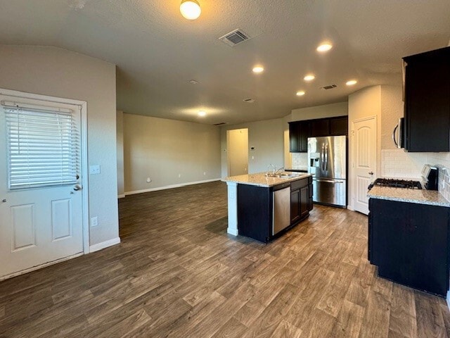 Building Photo - 407 Marimoor Dr