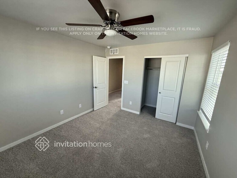 Building Photo - 4410 Trader St