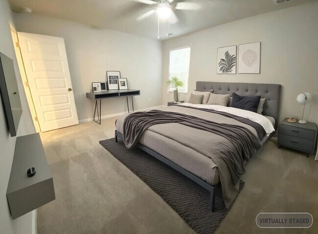 Building Photo - 4 Bed 3 Bath Single Family Home