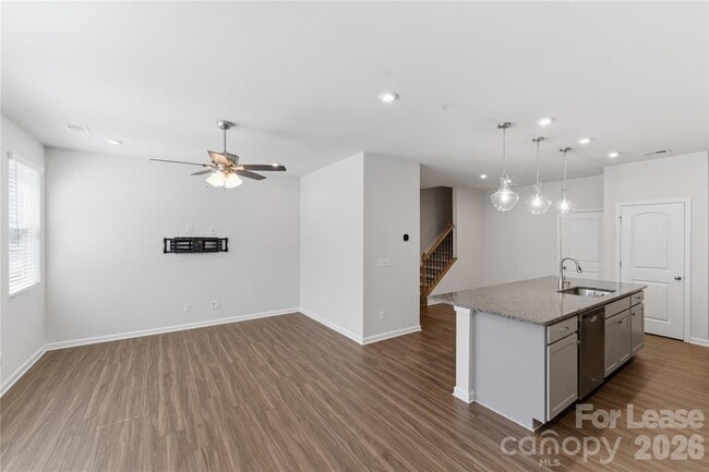 Building Photo - 1324 Galloway Rd