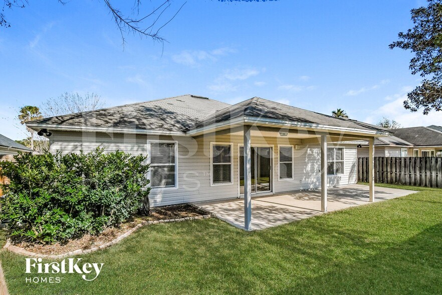 Building Photo - 12880 Kelsey Island Dr